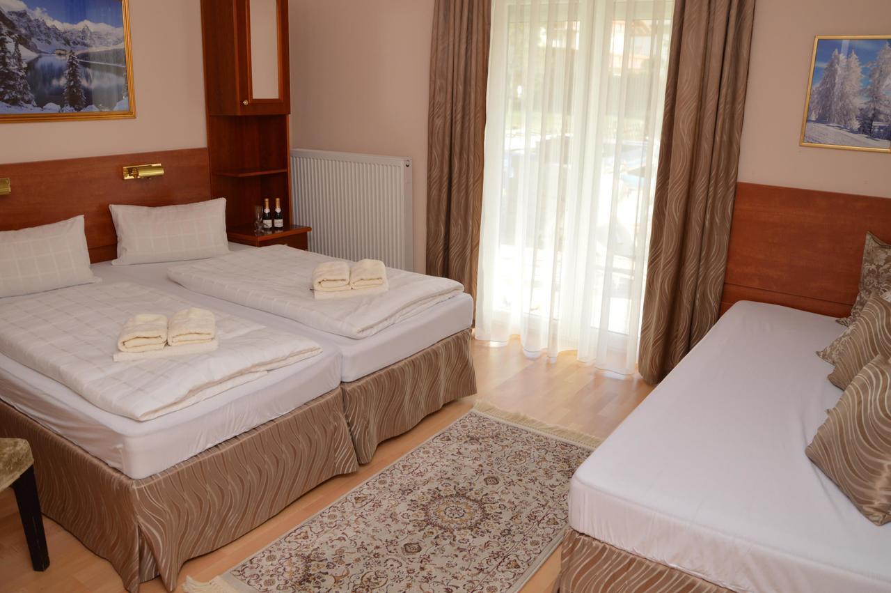 Private Room Pyrkerstrasse Бад Хофгащайн Екстериор снимка